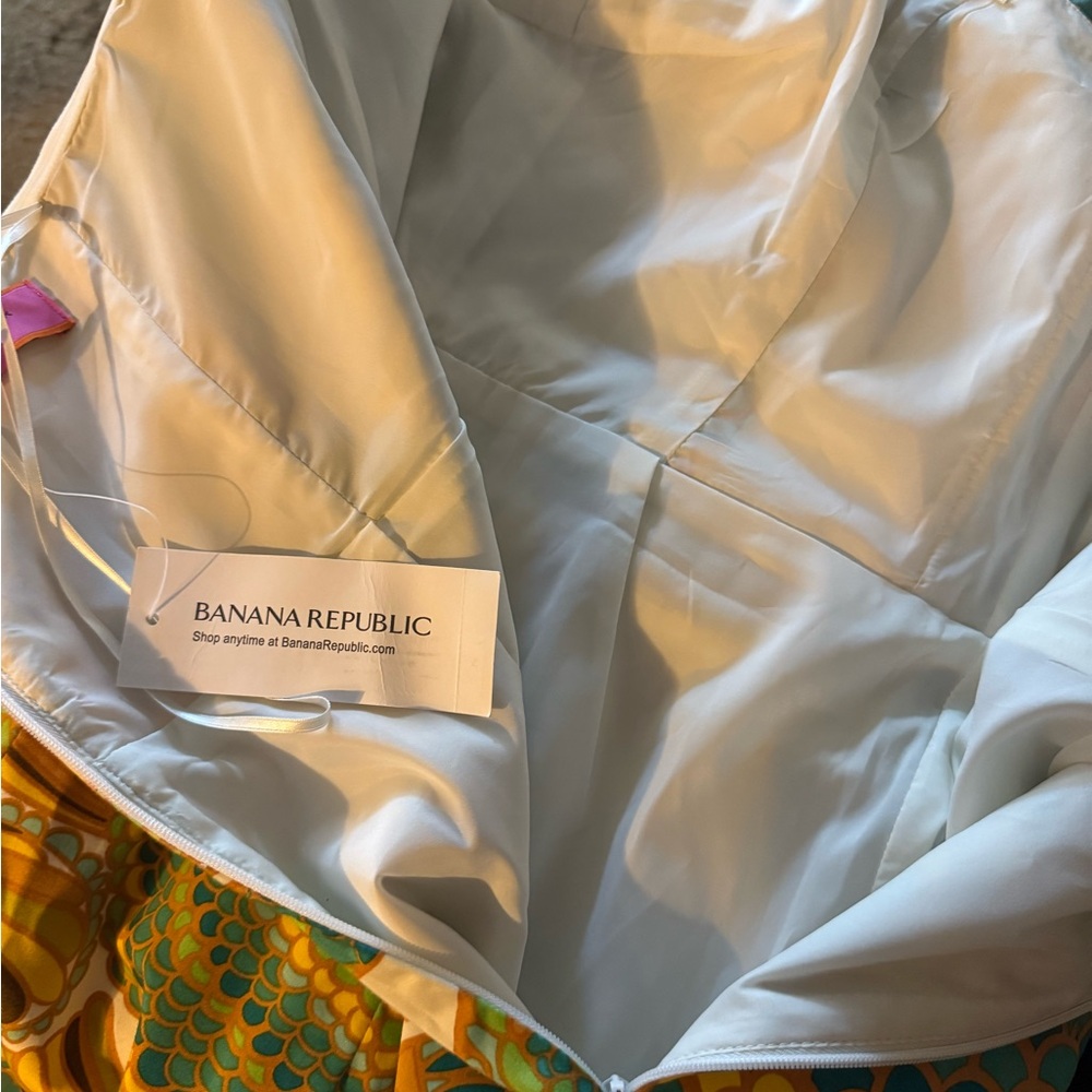 Banana Republic x Trina Turk Collection Strapless Sheath Dress - Picture 6 of 9